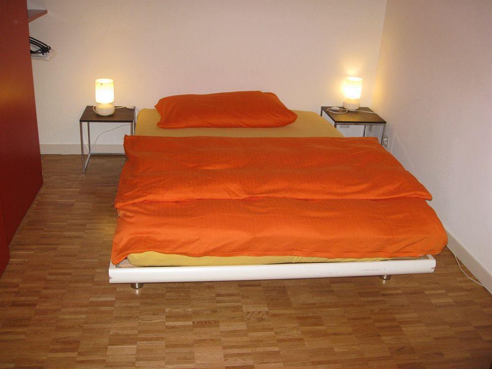 Unique Serviced Living @ Airport Line Bázel Kültér fotó