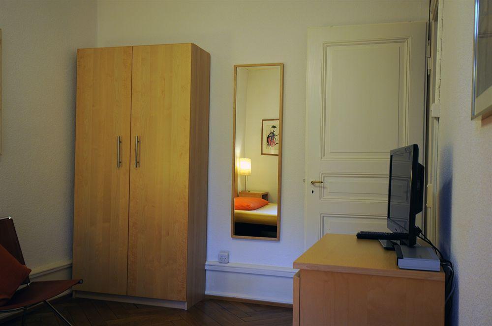 Unique Serviced Living @ Airport Line Bázel Kültér fotó
